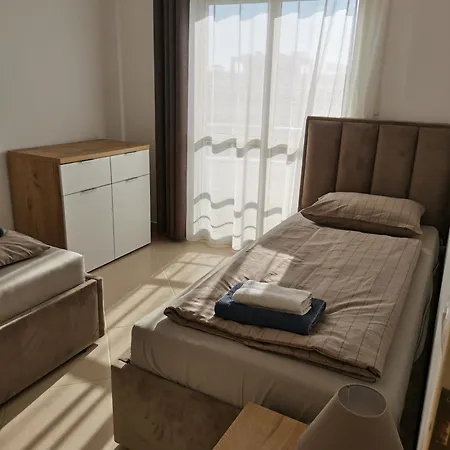 Family Seaview Ap. Korabi 304 Apartment